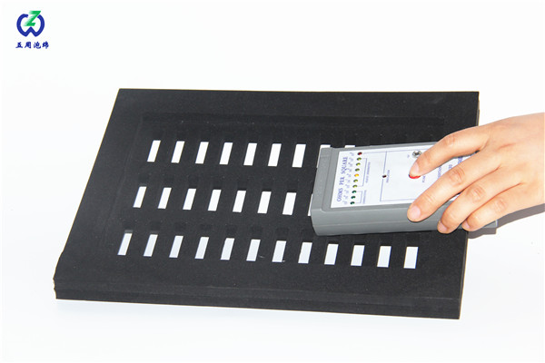 EVA內(nèi)襯的防靜電值有一個(gè)標(biāo)準(zhǔn)嗎？